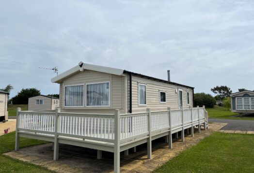 Willerby Vacation 29X12 with Decking